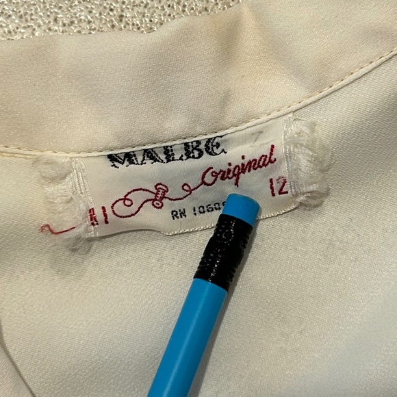 Malbe Original Musical Theme Blouse Rhinestone Buttons Vintage Size 12 - Picture 14 of 14